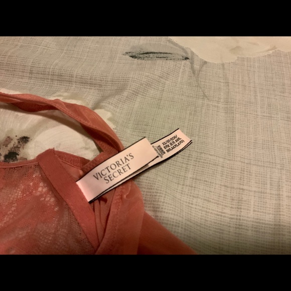 BRAND NEW! Victoria Secret Bralettes 🙂 - Picture 5 of 10